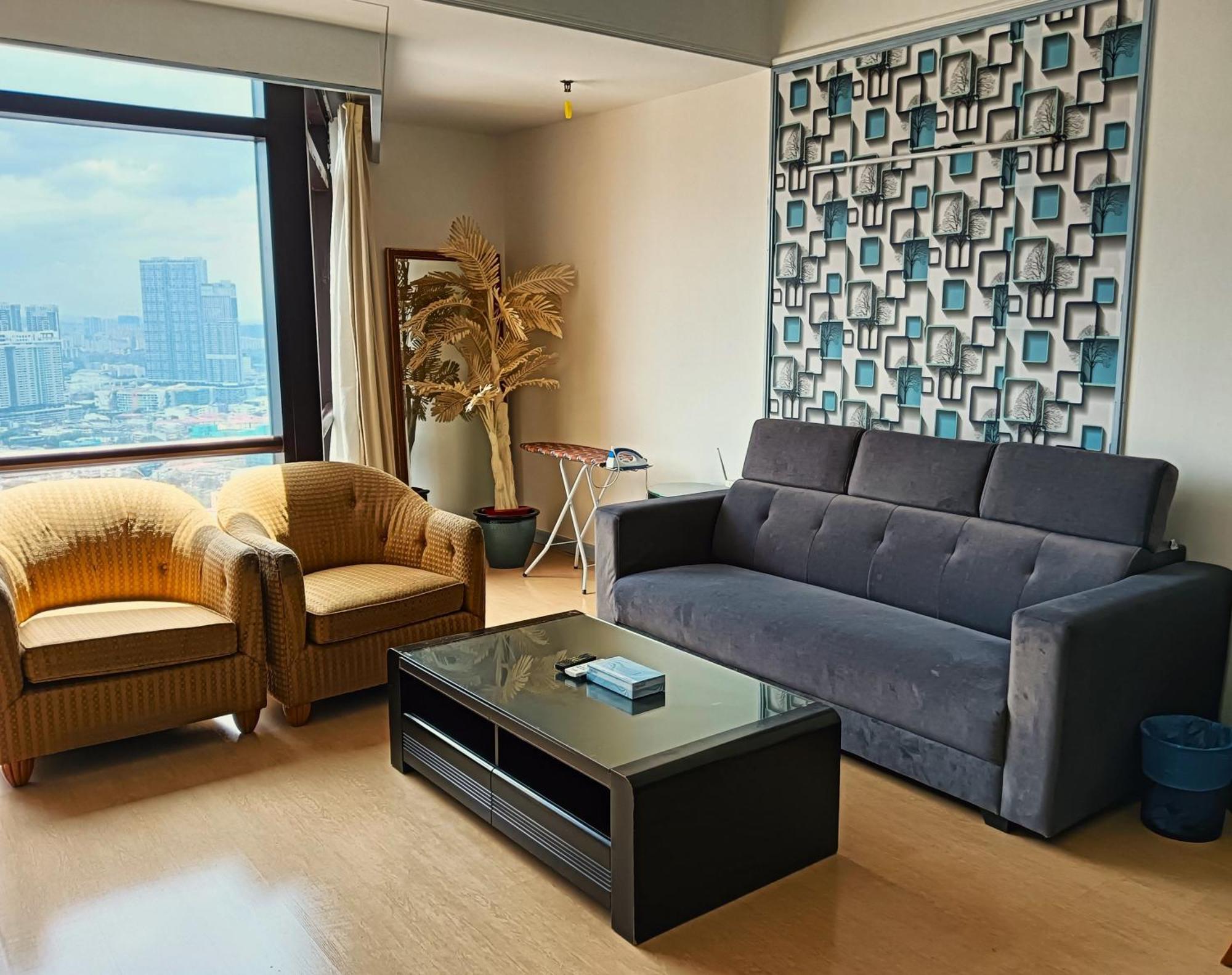 Pangsapuri The Premier Residential Service At Times Square