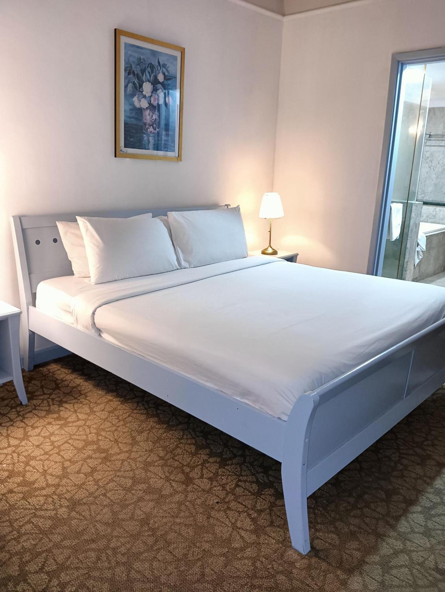 The Premier Residential Service At Times Square Pangsapuri *