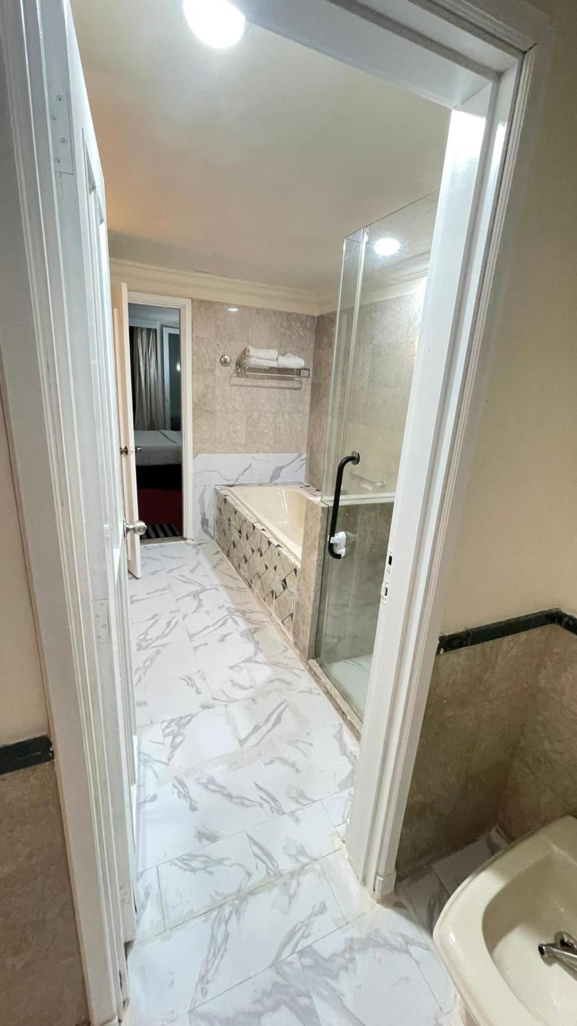 Pangsapuri The Premier Residential Service At Times Square